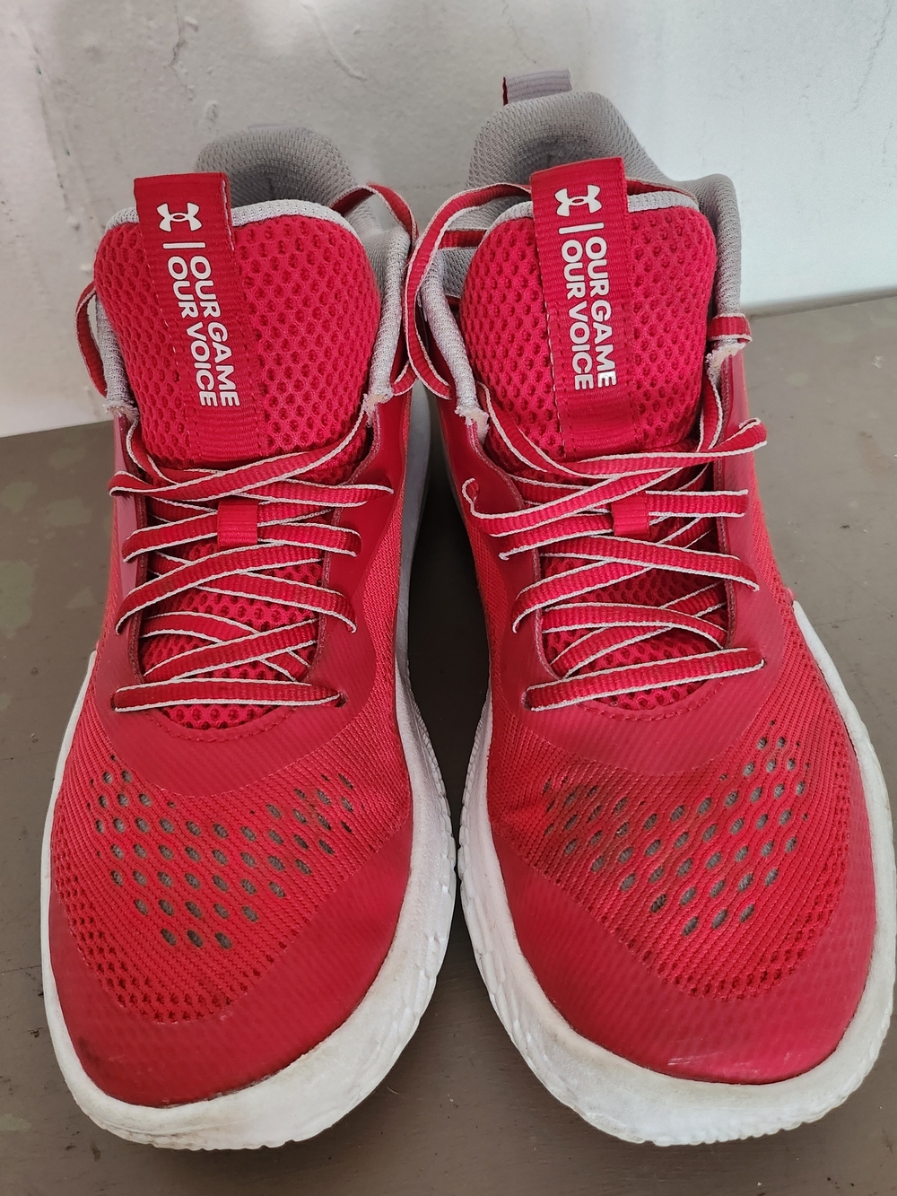 Under Armour Men’s Red Athletic Running Shoes Size 11